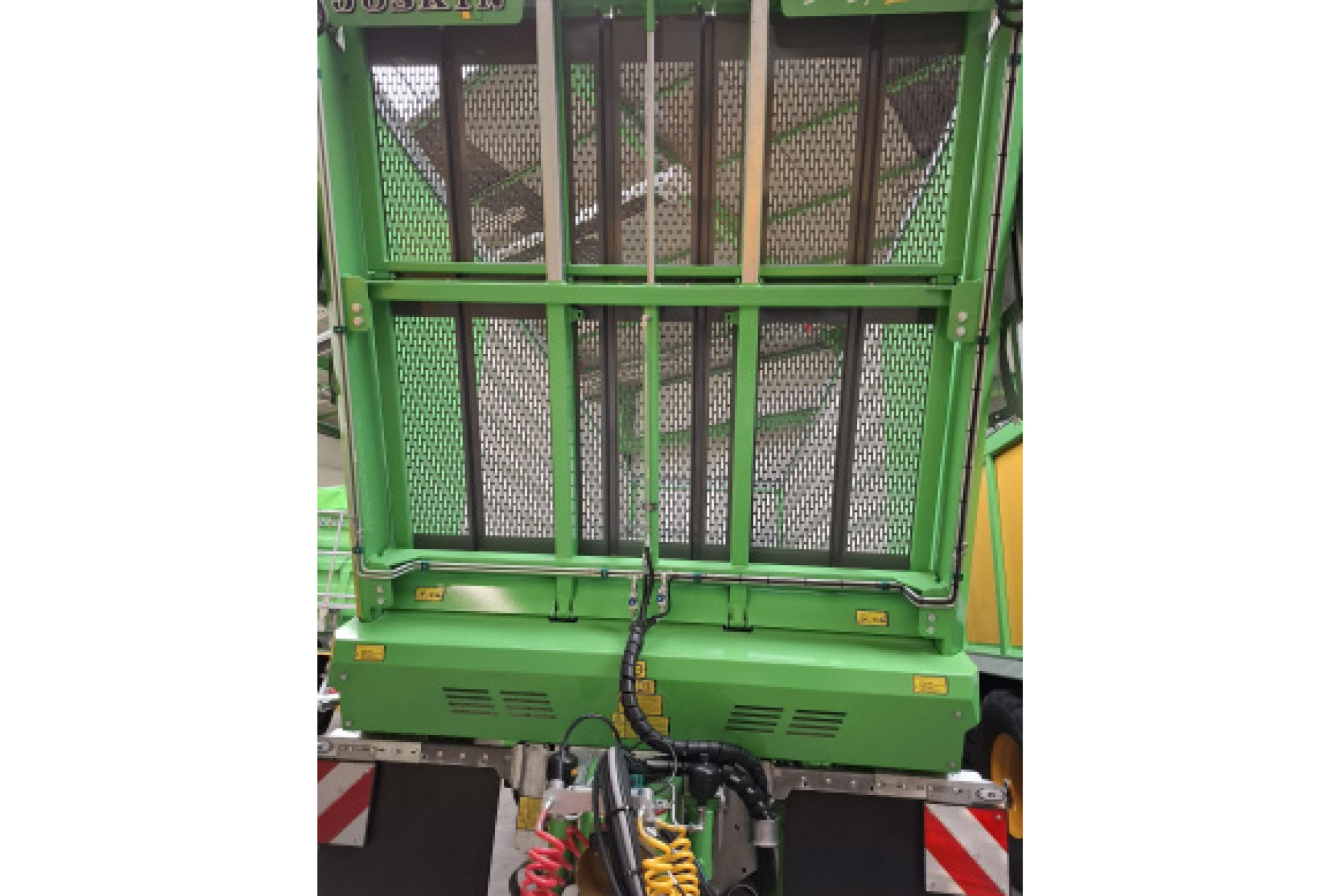 SILO-SPACE2 - Rooster over de hele hoogte van de voorwand met antireflecterende verf