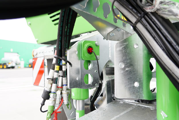 SILO-SPACE2 - 3 ejes de tensión montables en la suspensión hidráulica de los ejes