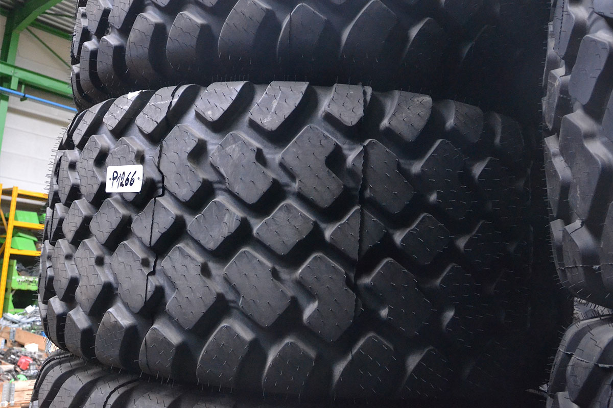 Alliance 600/60 R30.5 Alliance 600/60 R30.5