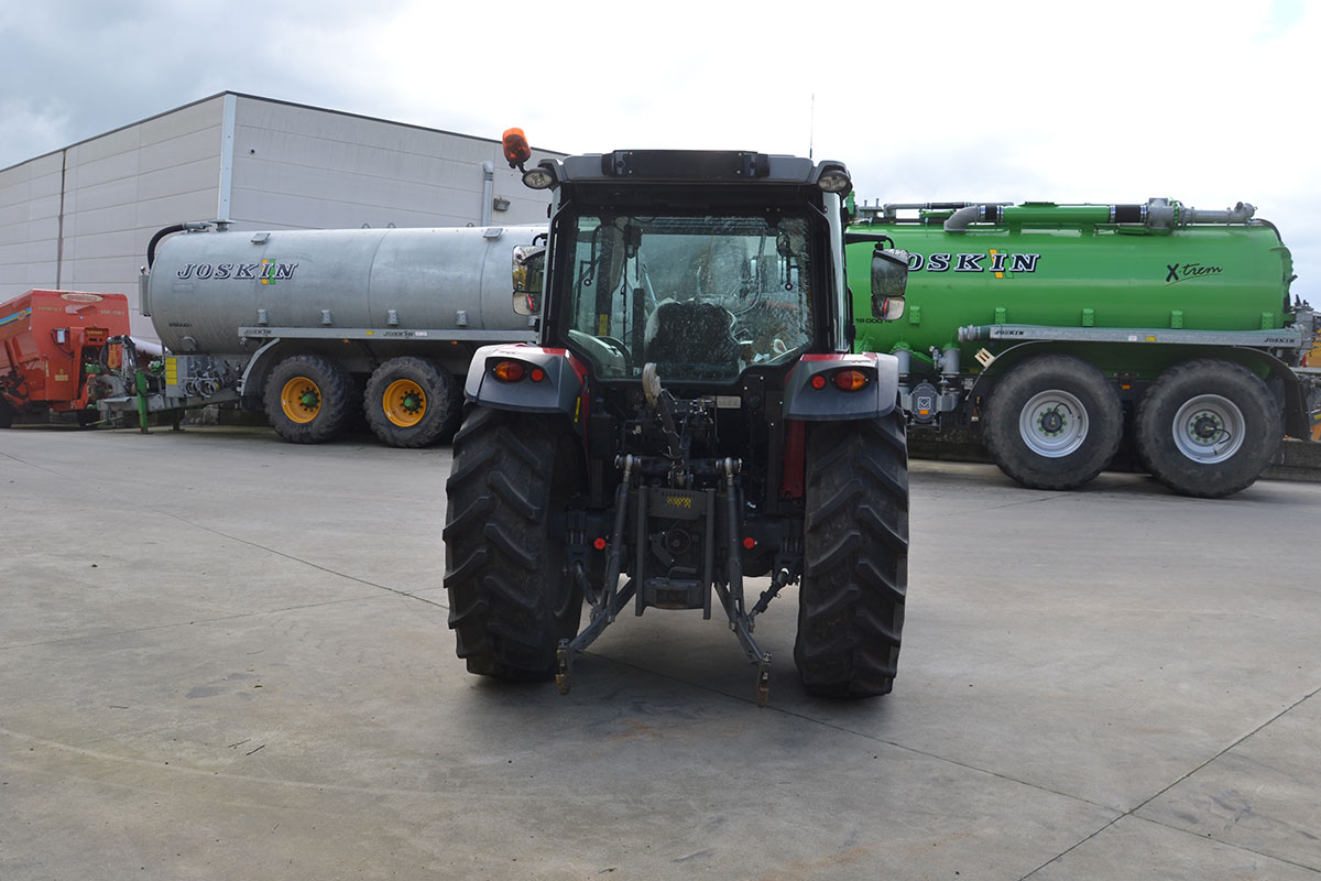 Massey Ferguson 4709 Massey Ferguson 4709