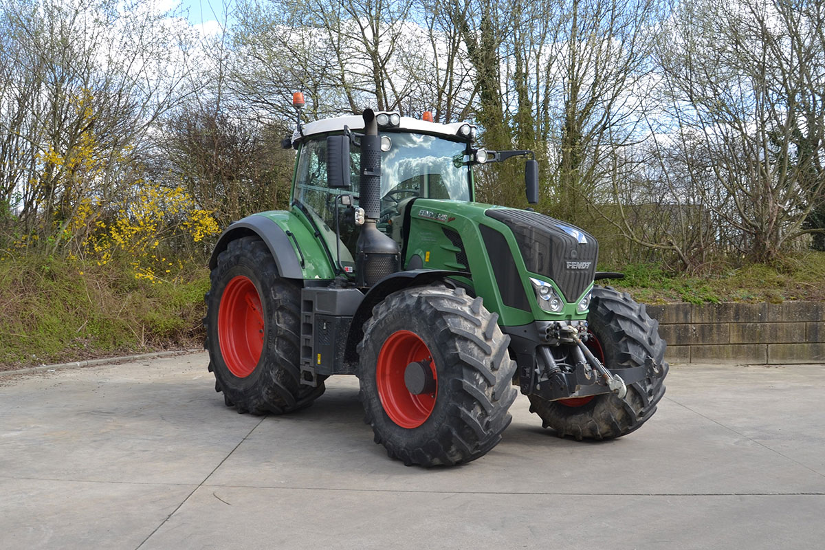 Fendt 828 S4 Profi Plus