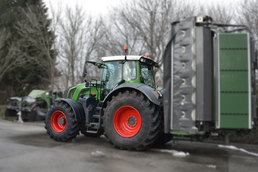 Fendt 828  