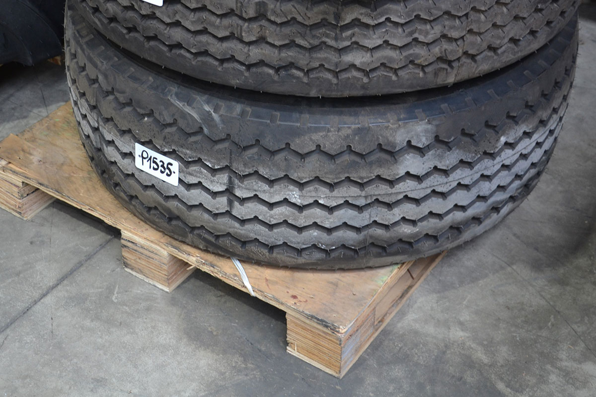 Armstrong  385/65 R22,5