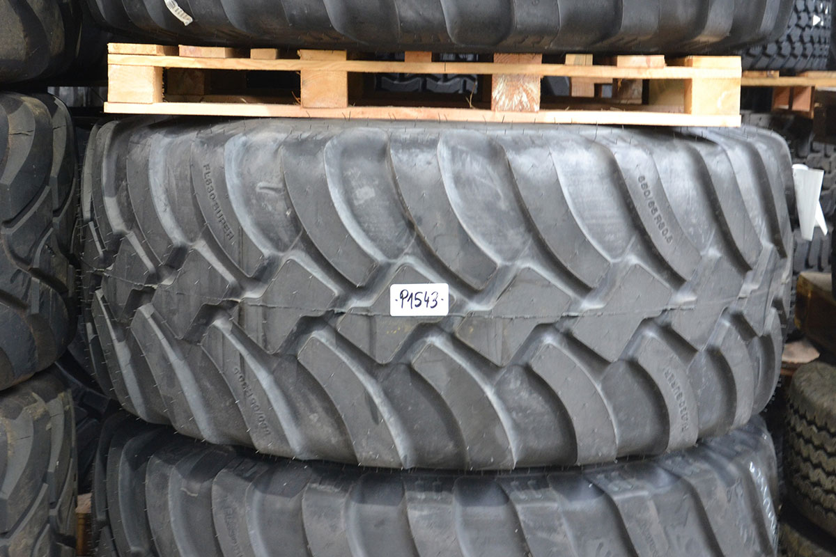 BKT 650/65 R30.5