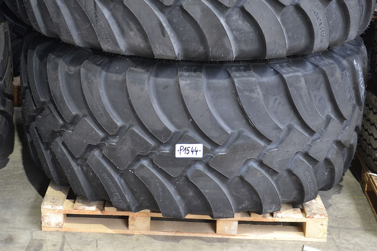 BKT 650/65 R30.5