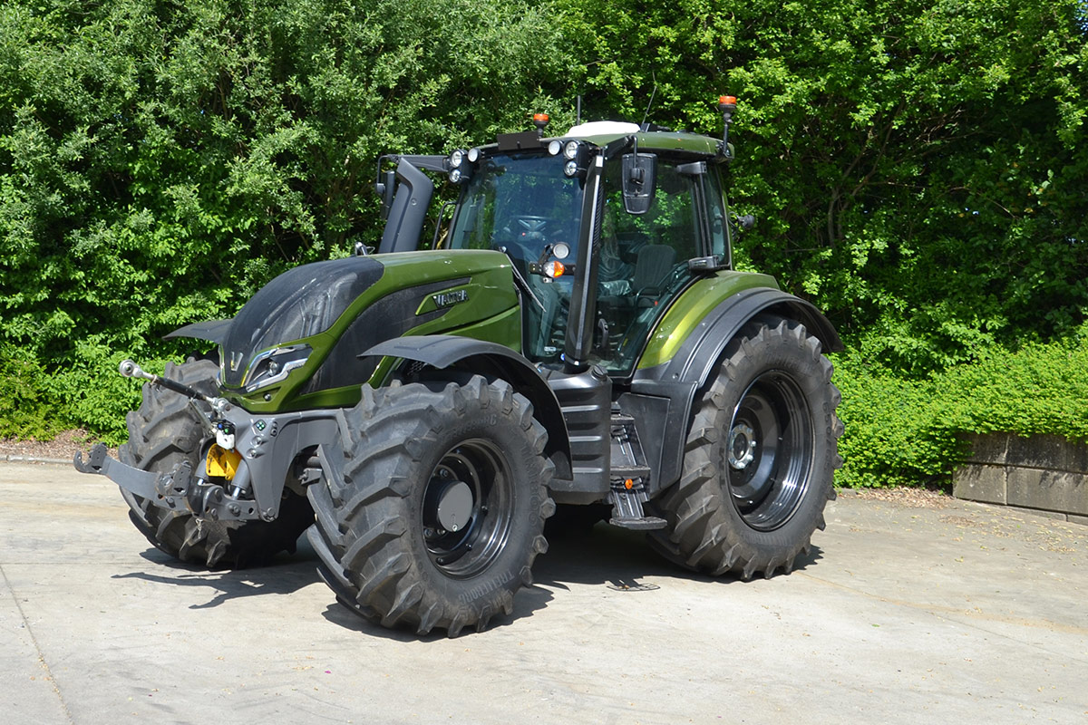 VALTRA T195 Active 