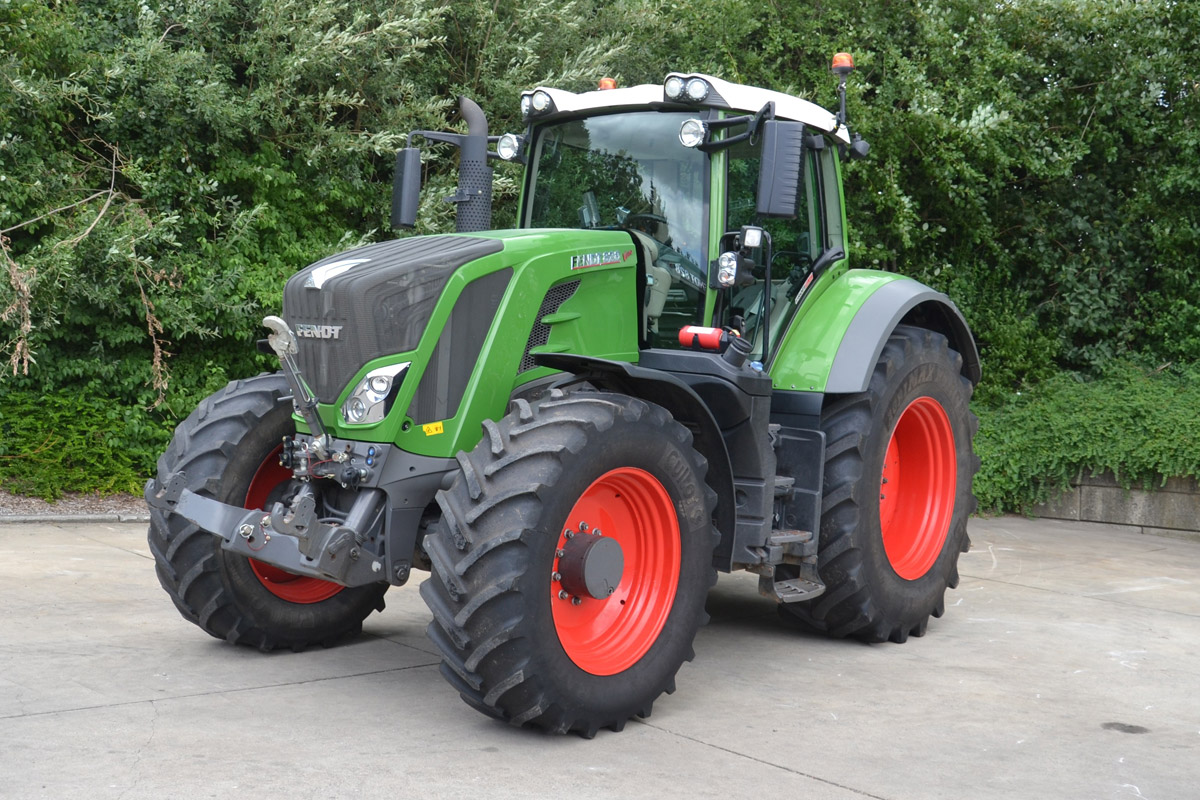 Fendt 828 S4 Profi Plus