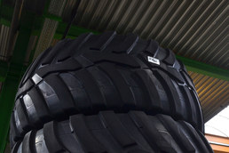 Vredestein 800/60R32