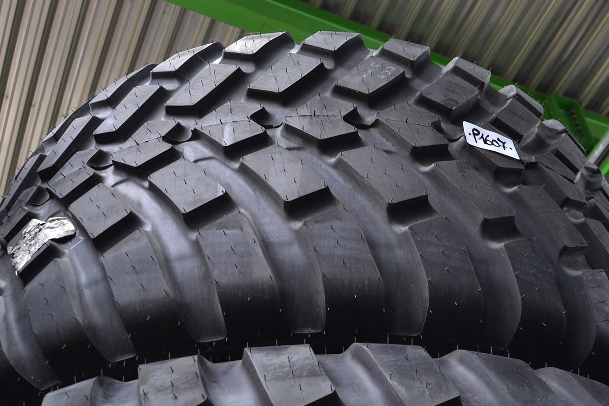 BKT 710/50R30,5